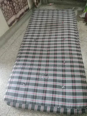 জাজিম ১ বছর ব্যবহৃত