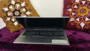 Laptop ASUS Vivobook 15 8GB Intel Core I7 HDD+SSD 1T