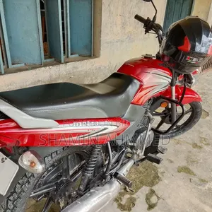 TVS Metro 2022 Red