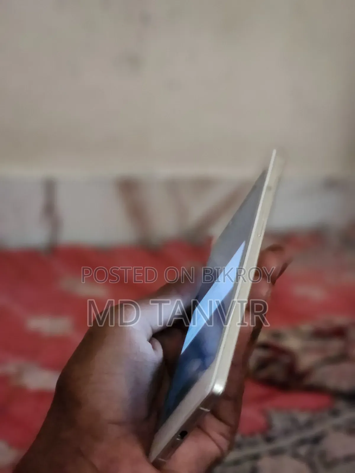 নিউ অপো আর৭ লাইট ১৬ জিবি রোজ গোল্ড
