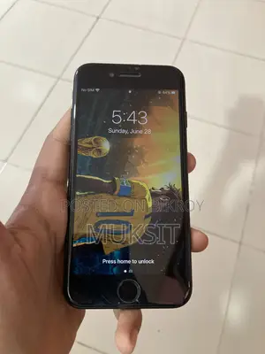 Apple iPhone 7 32 GB Black