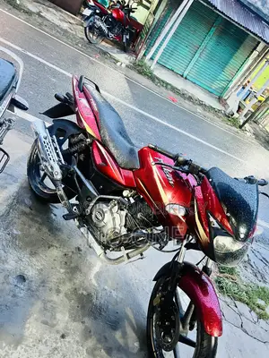 Bajaj Pulsar 150 2016 Red