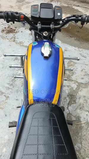 ইয়ামাহা আর১ ১৯৯৮ ব্লু