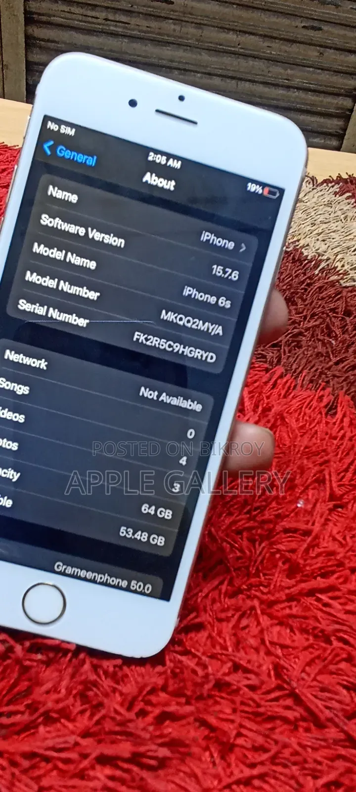 Apple iPhone 6s 64 GB Gold
