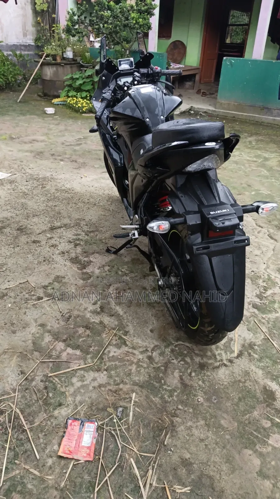 সুজুকি জিক্সার মনোটোন ২০২৫ কালো