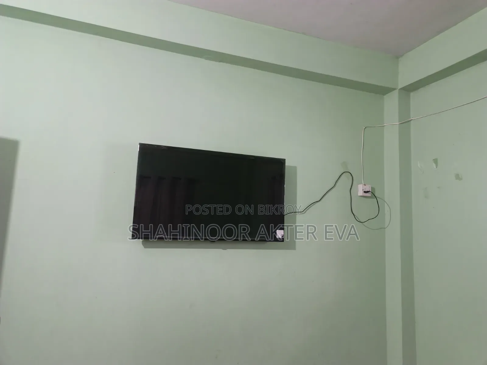 New Tv Only 2 Month Used