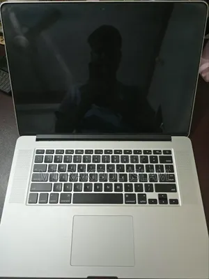 Laptop Apple MacBook Pro 2015 16GB Intel Core I7 SSD 256GB