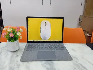 Laptop Microsoft Surface 8GB Intel Core I5 SSD 256GB