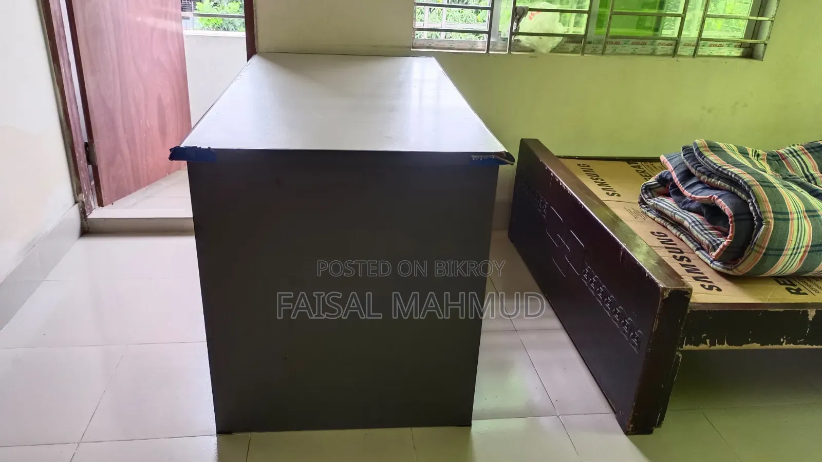 Large Used Study/Office Table for Sale (3'10" × 2'2")