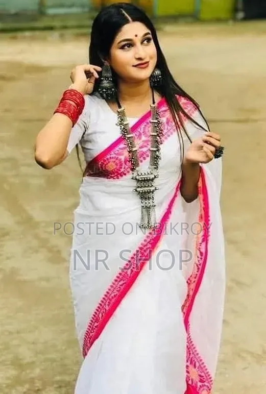 হাফ সিল্ক পদ্ম পাড় শাড়ি