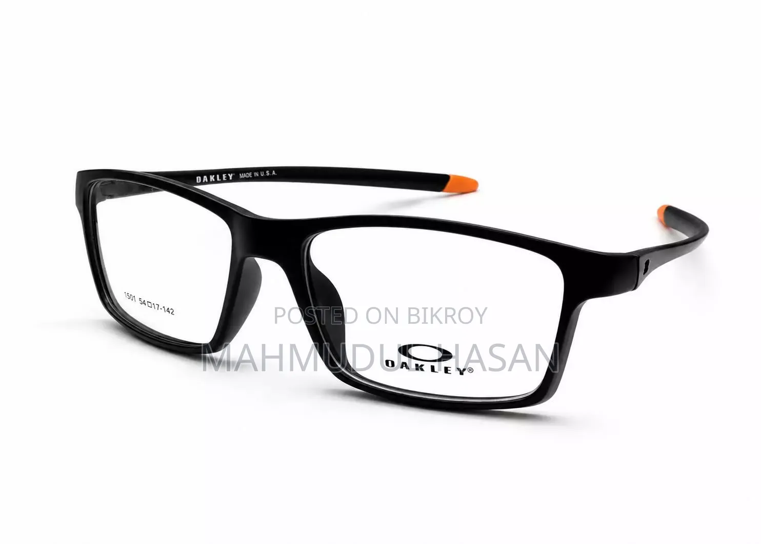 Oakley Eyewear Frame For Sports Look