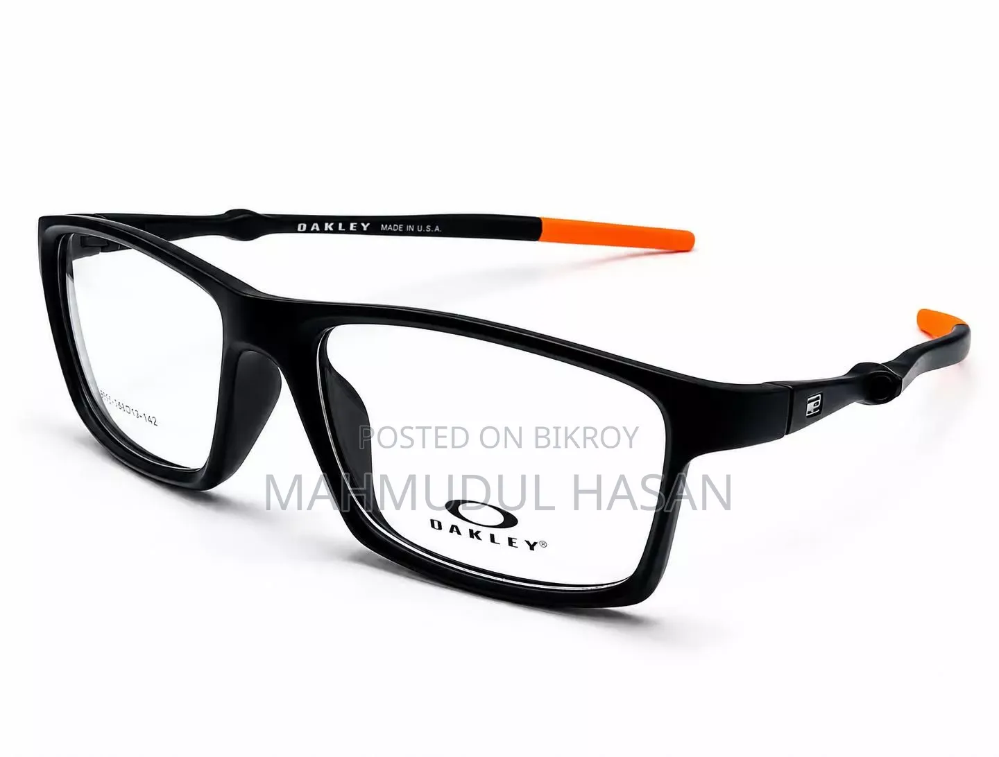 Oakley Eyewear Frame For Sports Look