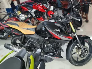 টিভিএস অ্যাপাচি আরটিআর ১৬০ ২ভি ২০২৫ ব্ল্যাক