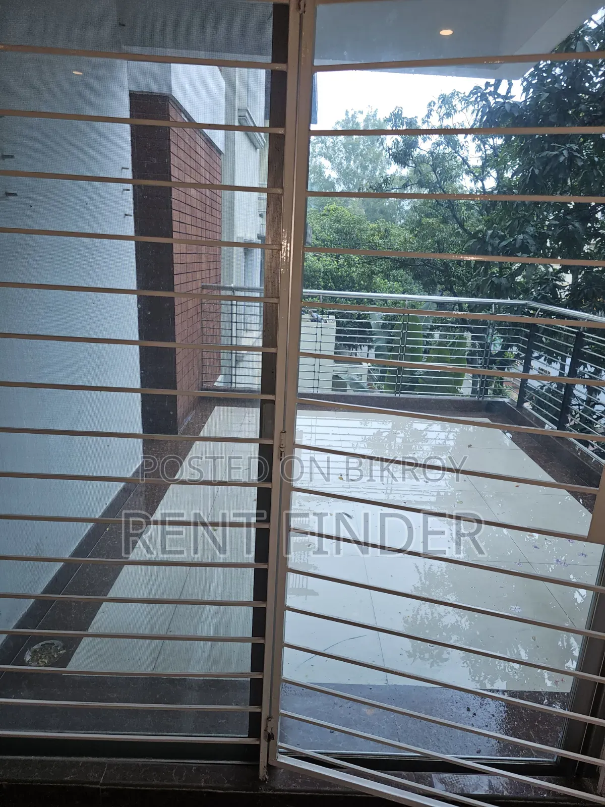 Baridhara Diplomatic Zone Office Space