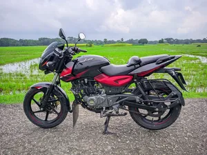 বাজাজ পালসার ১৫০ ২০১৯ ব্ল্যাক