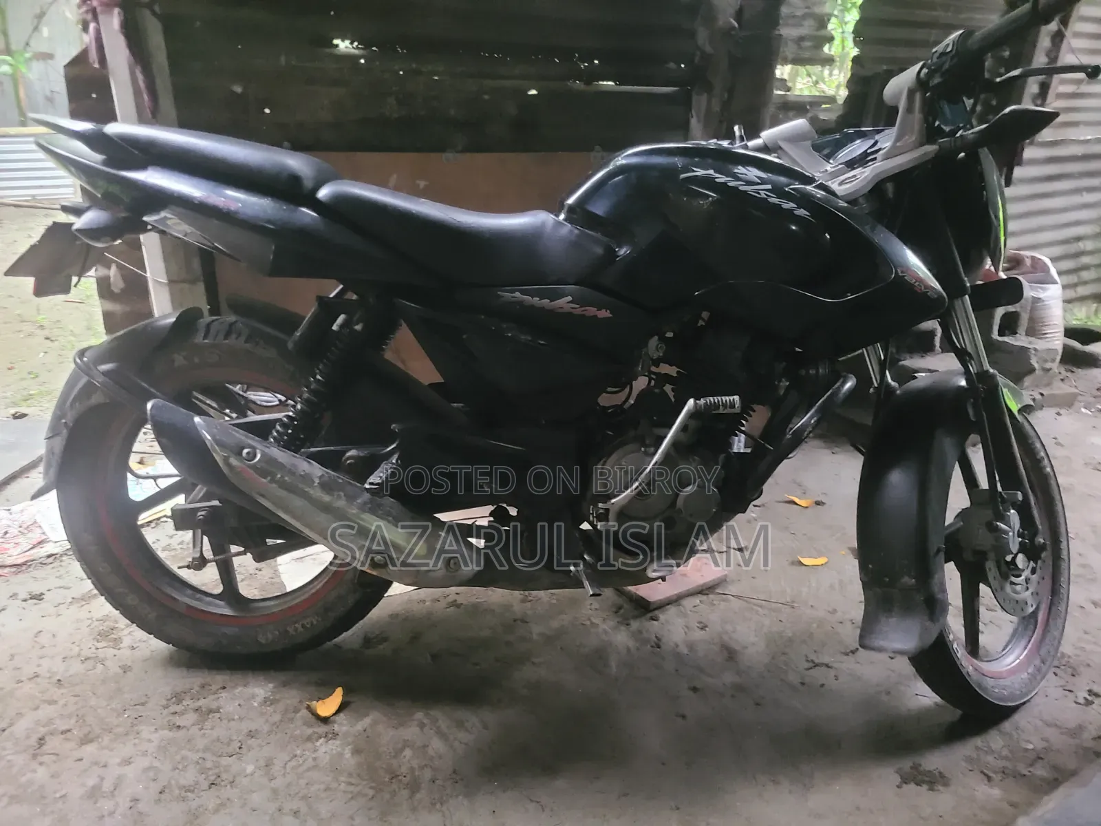 Bajaj Pulsar 135 LS 2012 Black