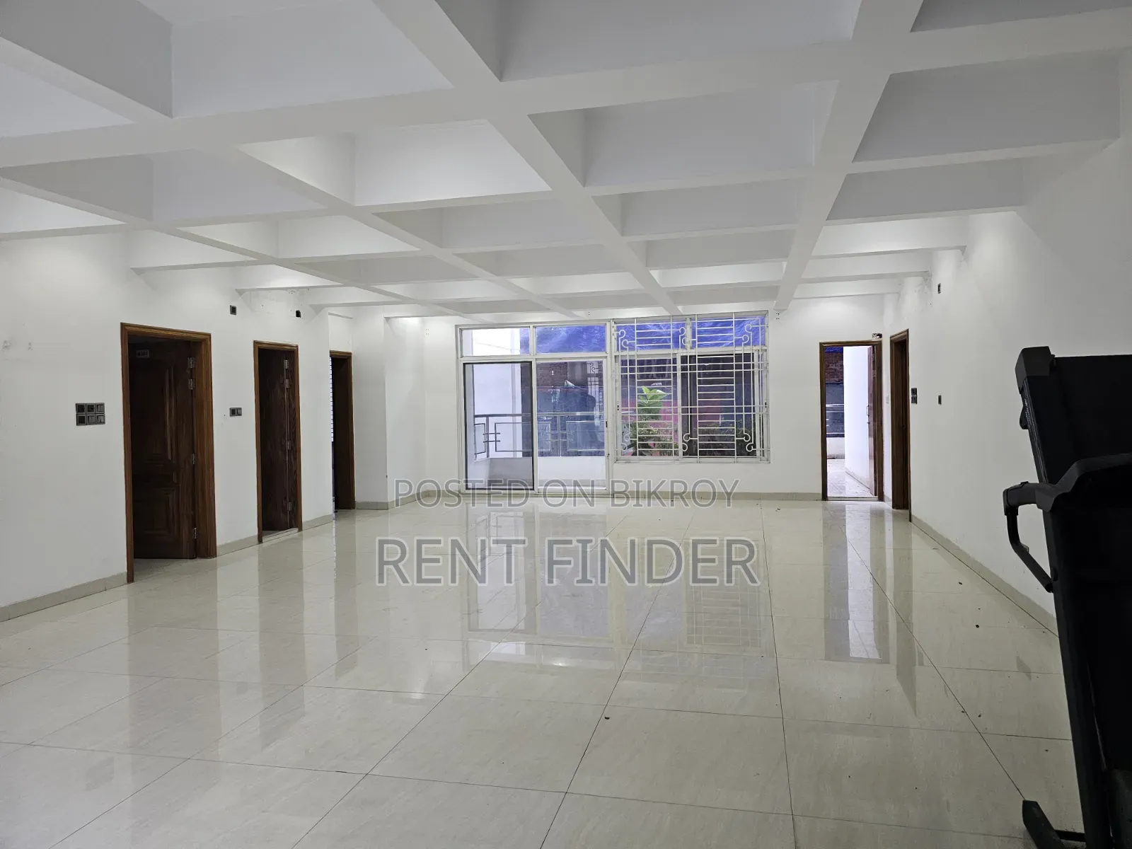 Baridhara Diplomatic Zone Office Space