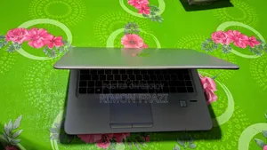 Laptop HP EliteBook 840 G3 8GB Intel Core I5 eMMC 750GB