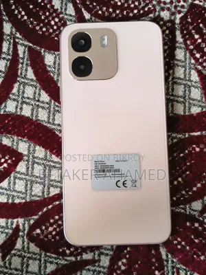 Oppo A6 128 GB Gold