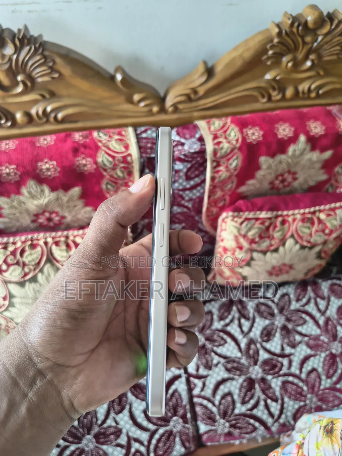 Oppo A6 128 GB Gold