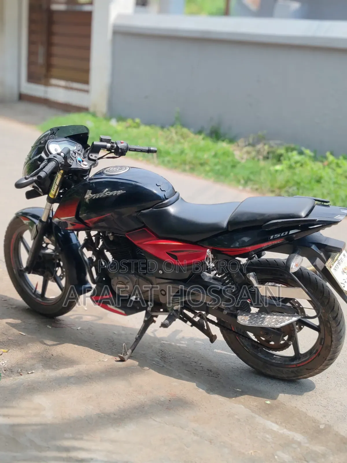বাজাজ পালসার ১৫০ ২০১৯ কালো