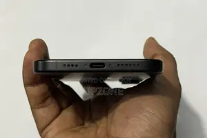 অ্যাপল আইফোন ১৫ প্লাস ১২৮ জিবি ব্ল্যাক