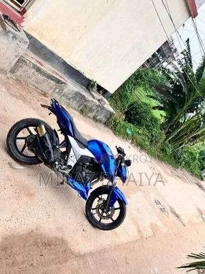 TVS Apache 160 4V 2020 Blue