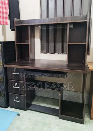 প্রায় নতুন, সম্পূর্ণ ফ্রেশ পিসি টেবিল