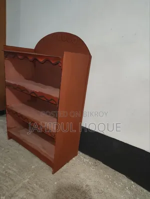 Attractive wooden shelf with box for sale.