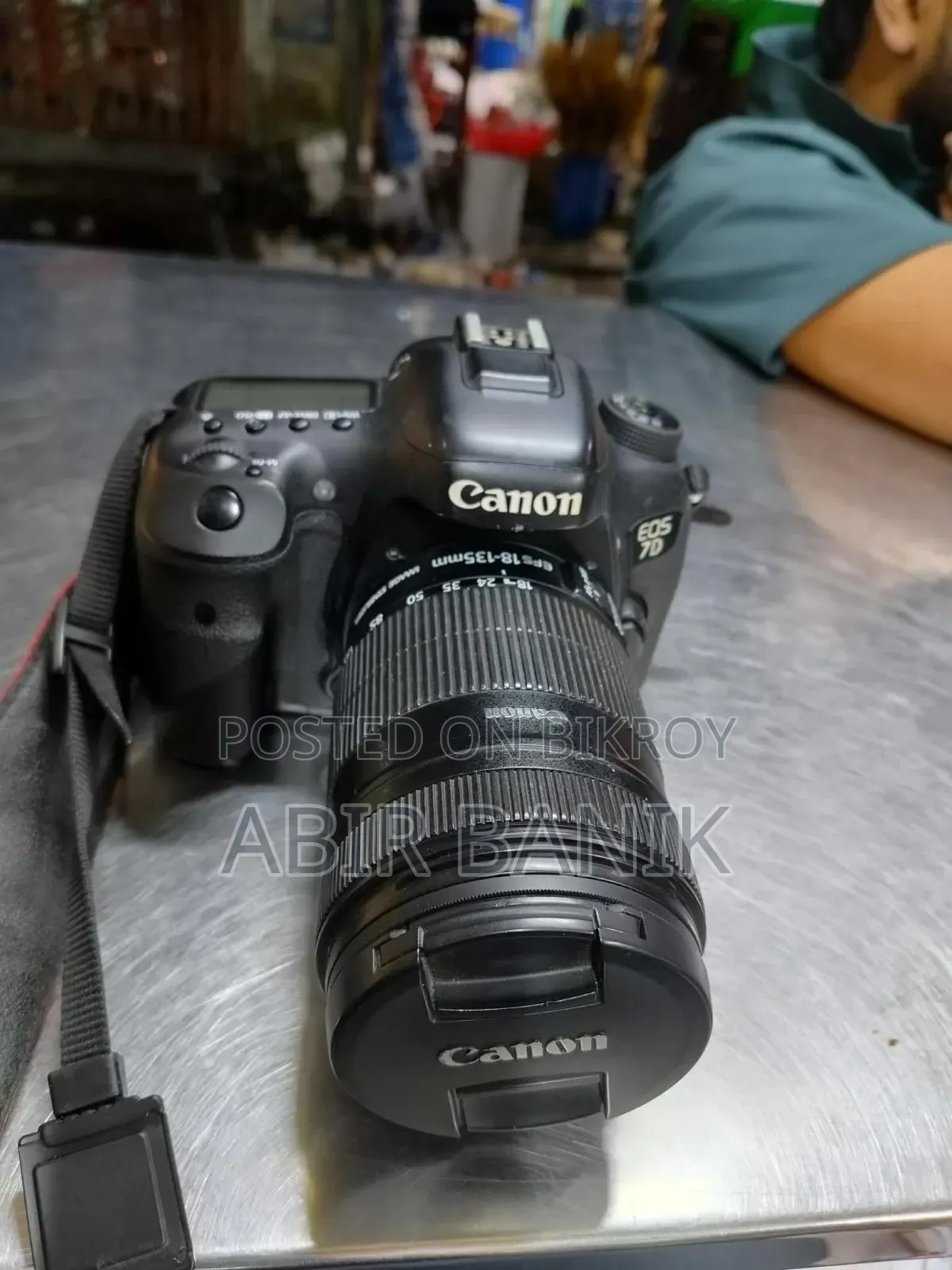 Canon Eos 7d Canon 18-135 Mm Lence With 2 Battery 1charger