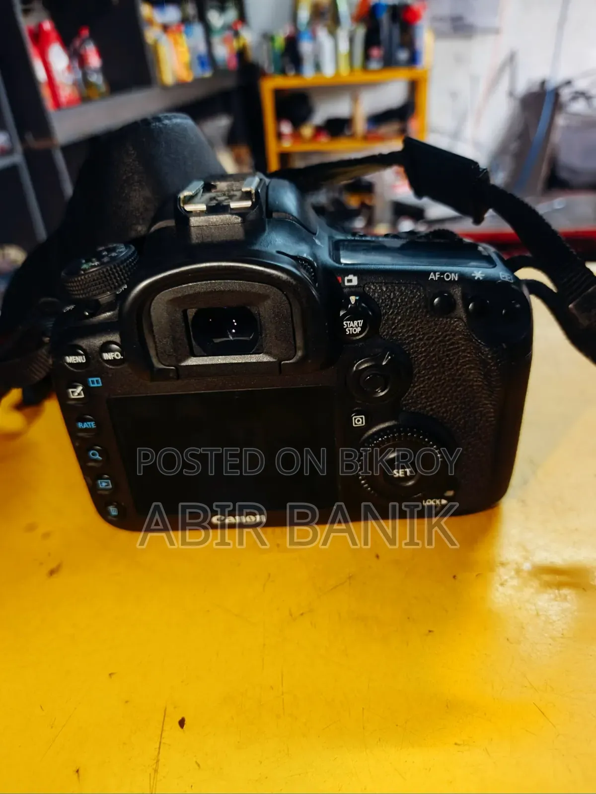 Canon Eos 7d Canon 18-135 Mm Lence With 2 Battery 1charger