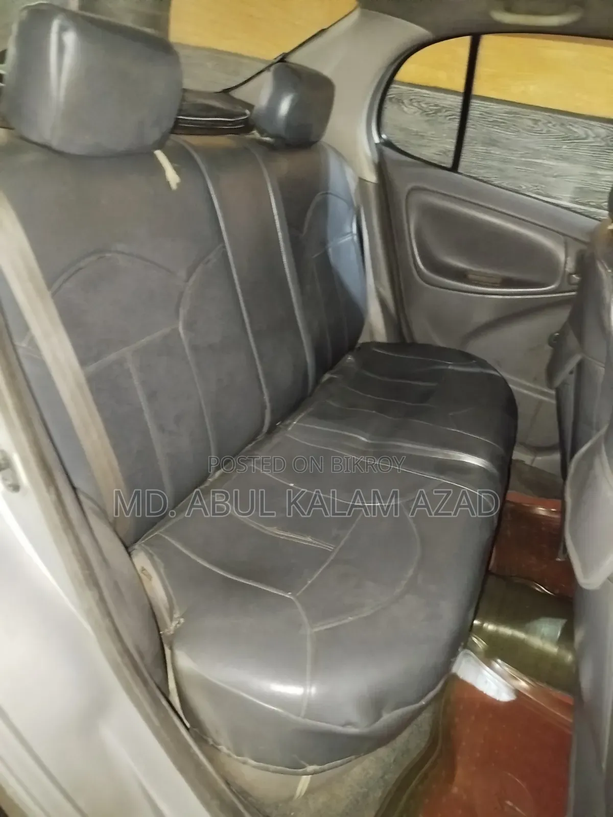 Toyota Platz 2001 Silver