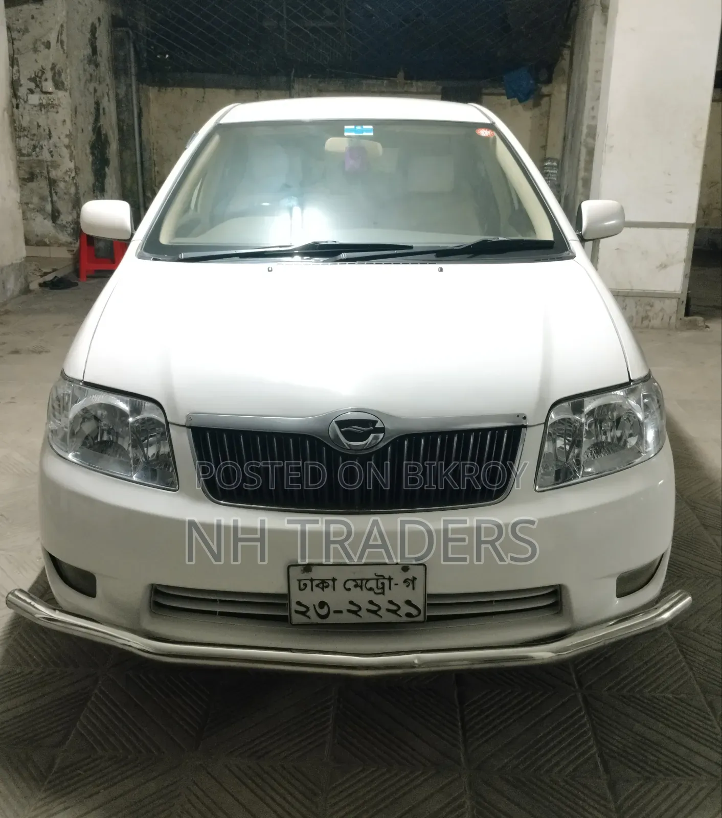 Toyota Corolla 2004 White