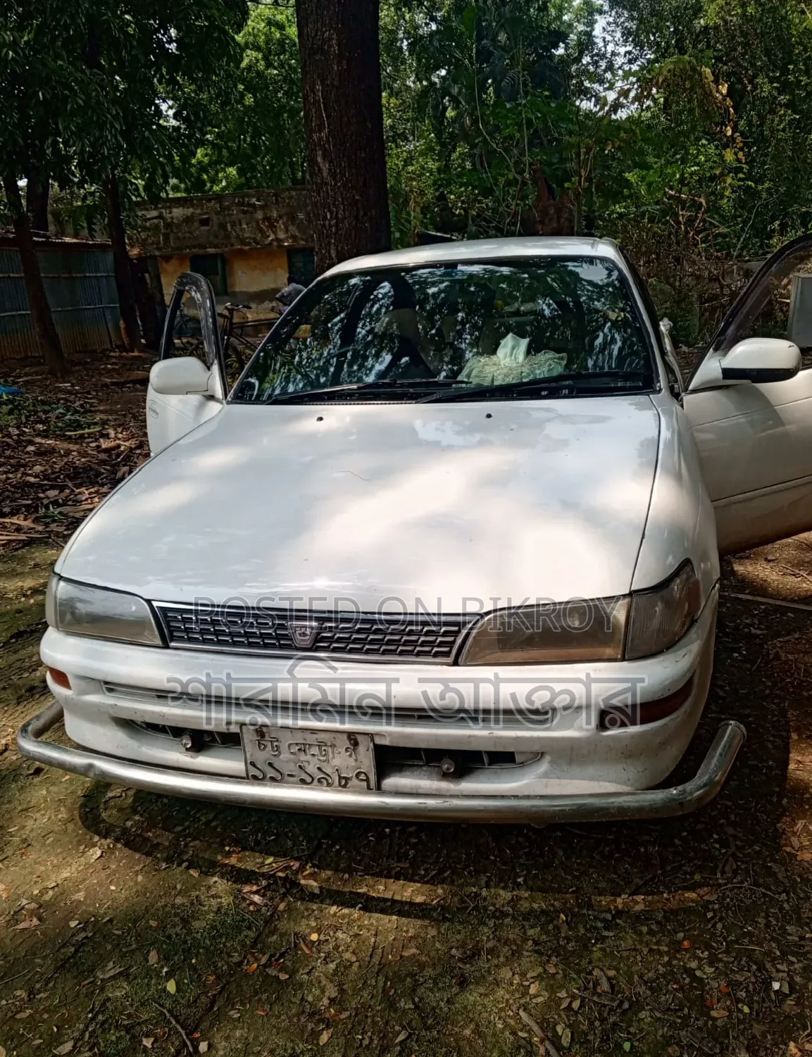 Toyota Corolla Sedan Automatic 1998 White