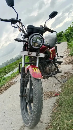 Mahindra Duro 2017 Red