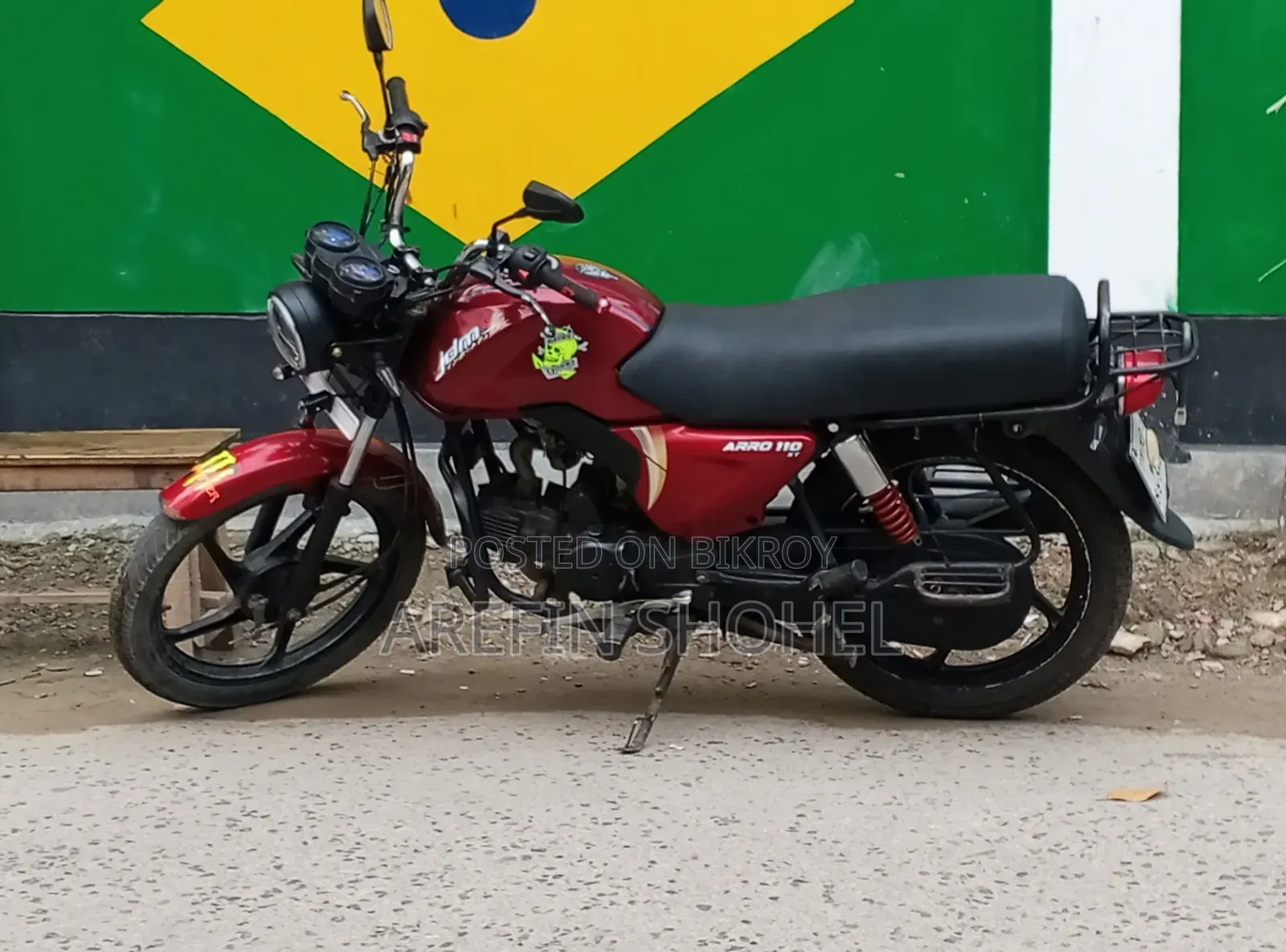 Mahindra Duro 2017 Red