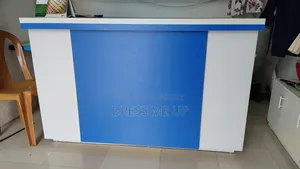 কাউন্টার টেবিল