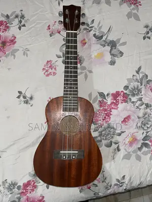 Ukulele (Yamaha)
