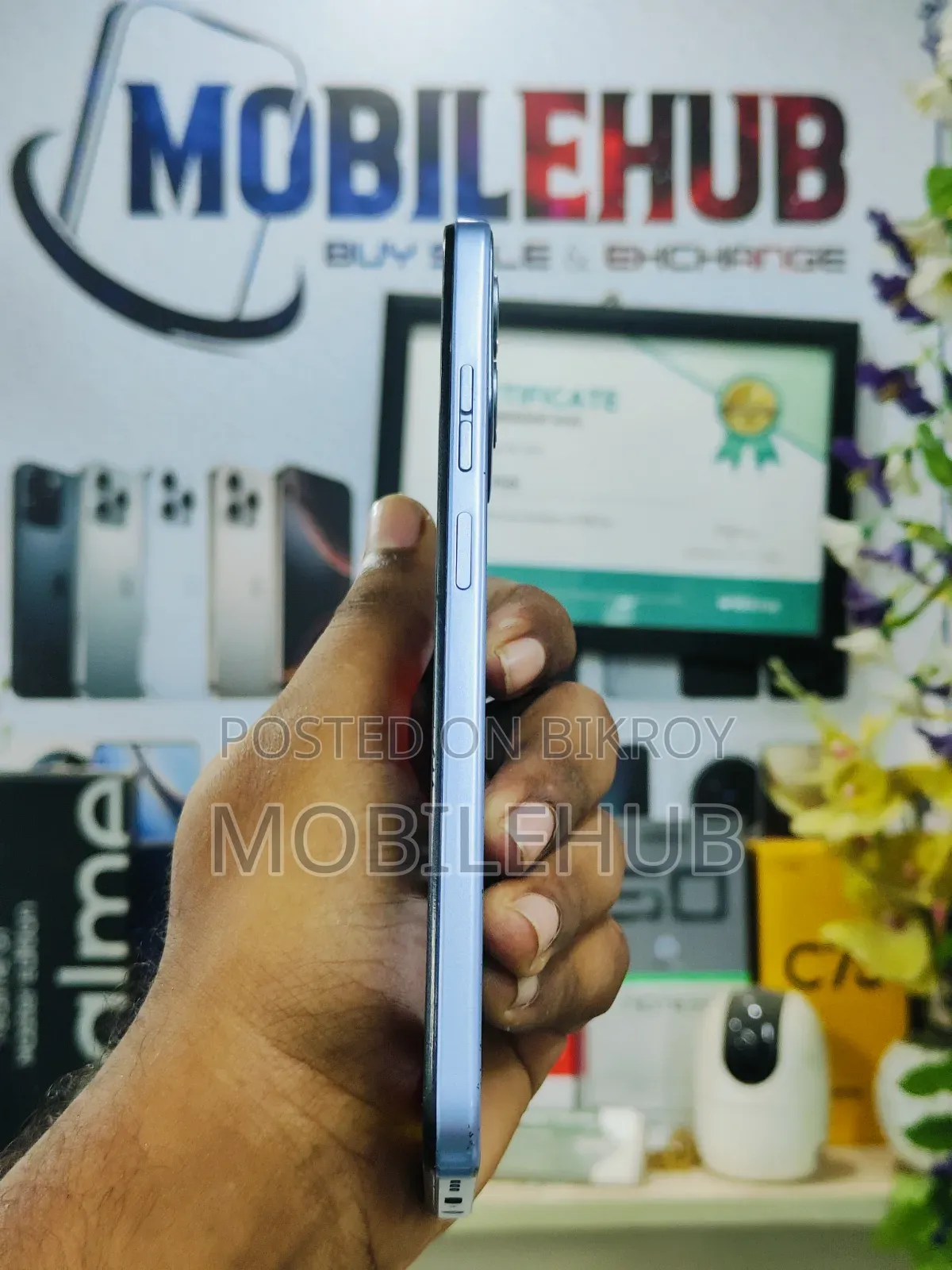 মোটরোহেলা জি৩৪ ৫জি ১২৮ জিবি নীল