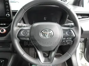 Toyota Corolla L 2021 Pearl