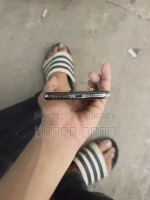 Apple iPhone X 64 GB Black