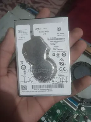Laptop Lenovo IdeaPad 320 12GB AMD Ryzen 5 HDD 1T
