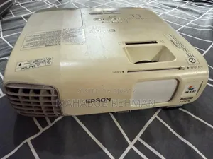 Epson EB-955W Projector. Urgent Sell