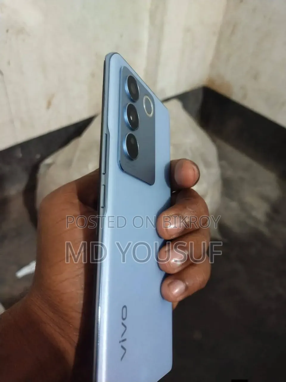 Vivo V27 128 GB Blue