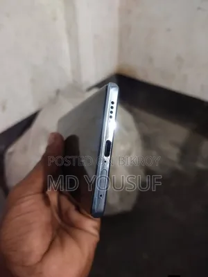 Vivo V27 128 GB Blue