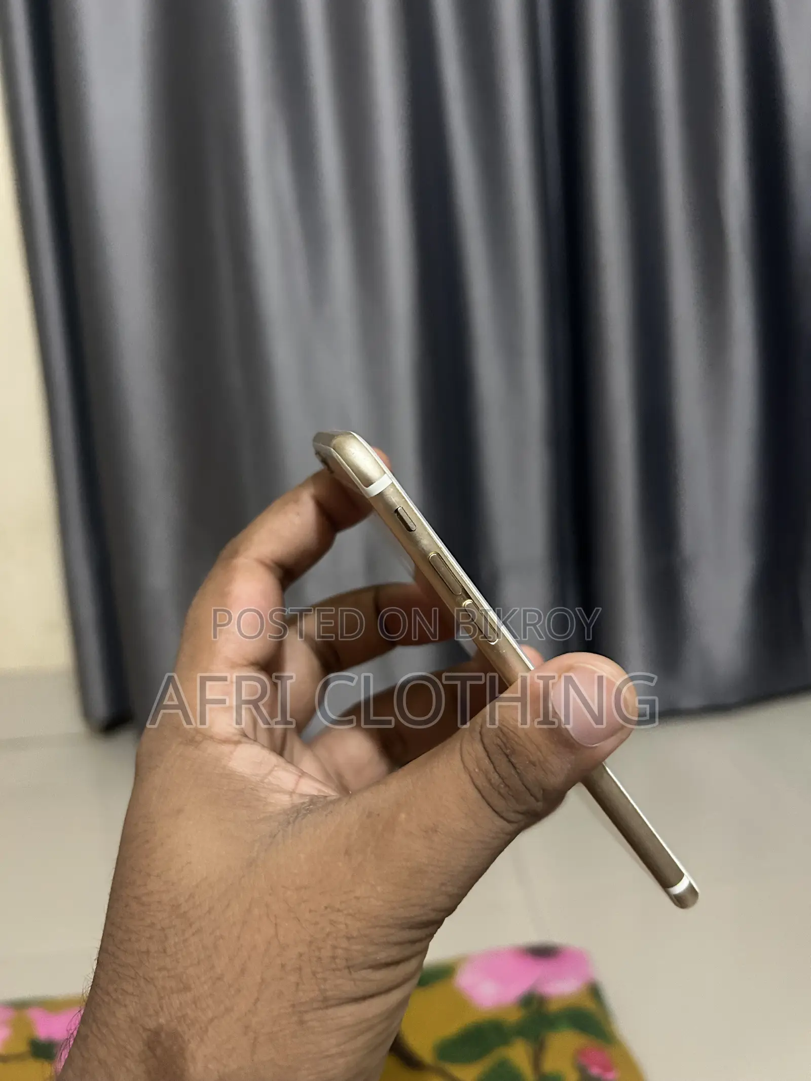 Apple iPhone 6 32 GB Gold