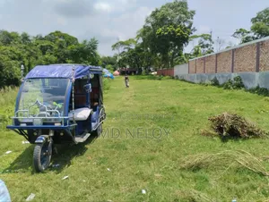 জমি বিক্রি করা হবে