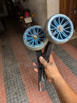 সাইকেলের পাশের চাকা