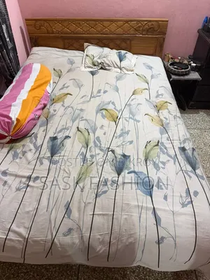 Koroi Wood Bed