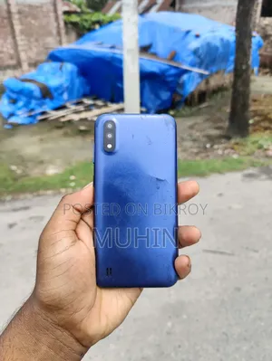 Samsung Galaxy M01 32 GB Blue